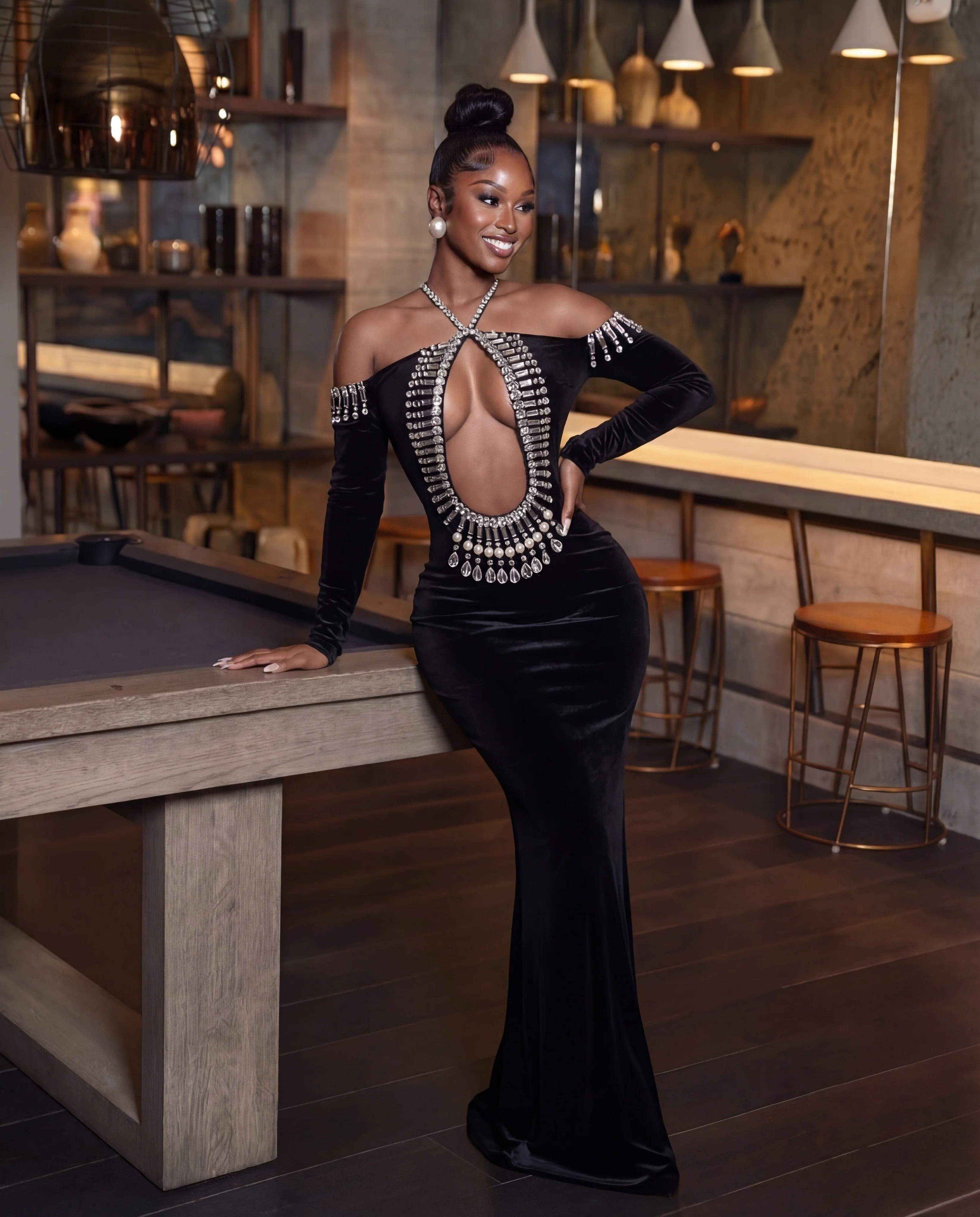 Black Diamond gown - Image 3