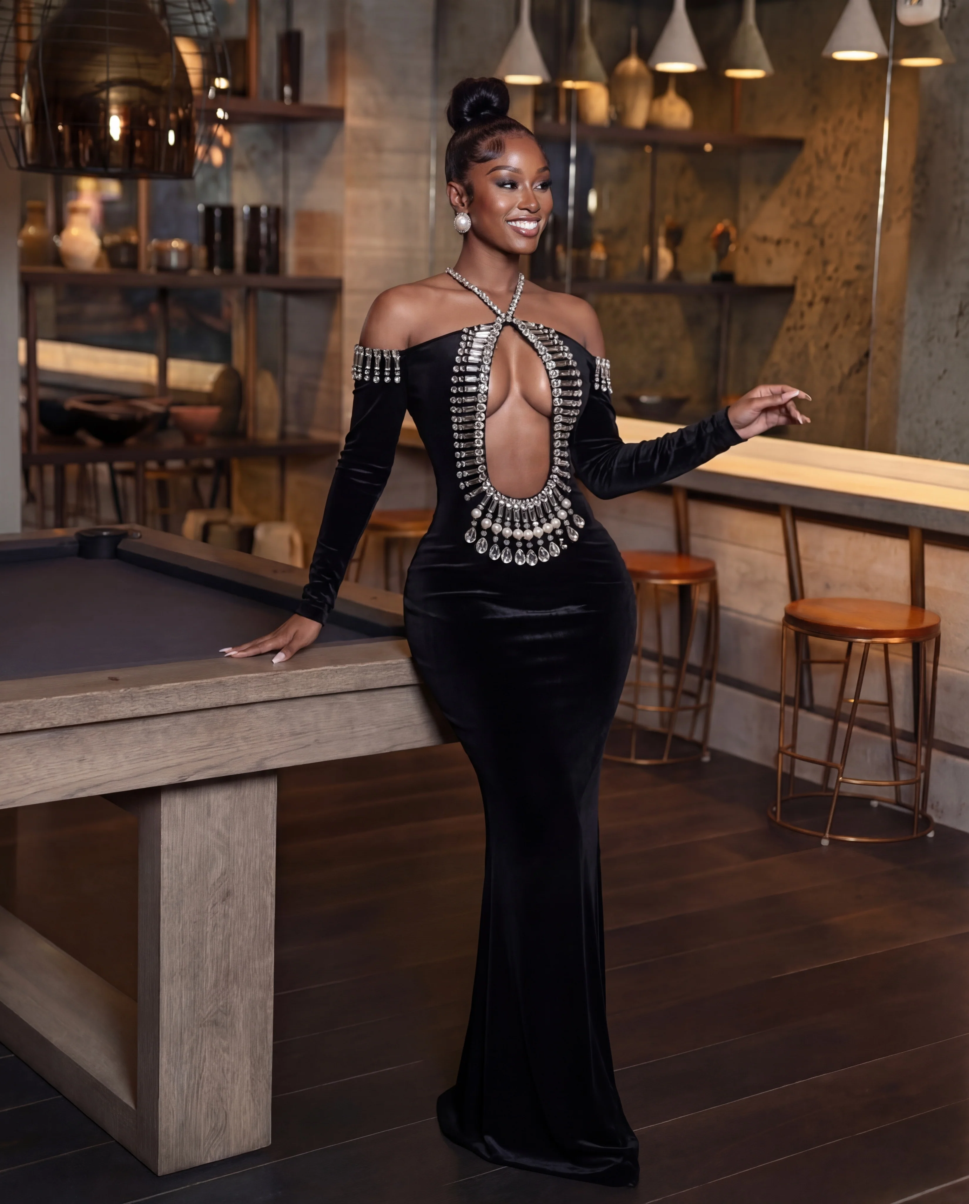 Black Diamond gown - Image 4