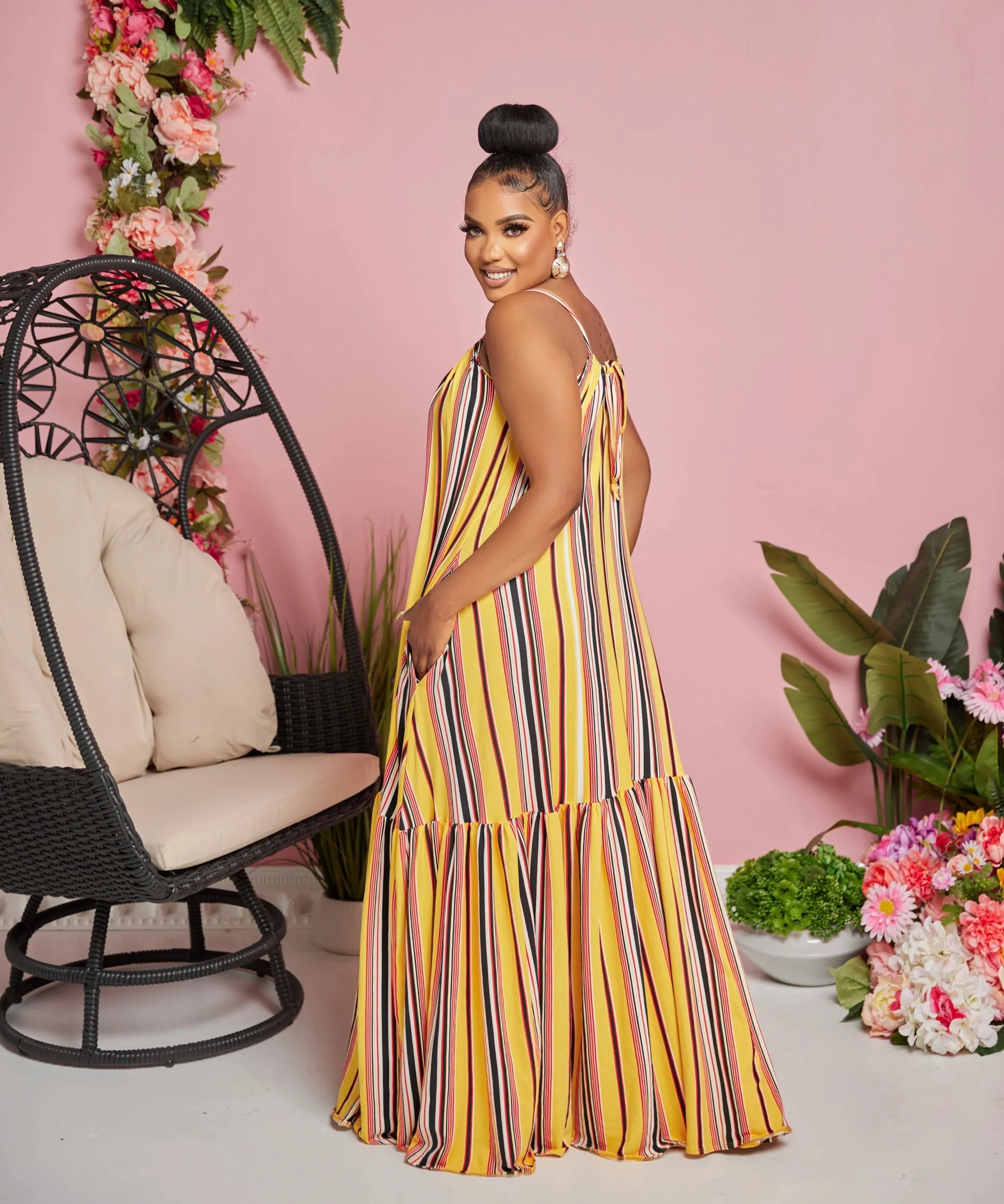 Futurae Sleeveless Maxi Dress - Image 3