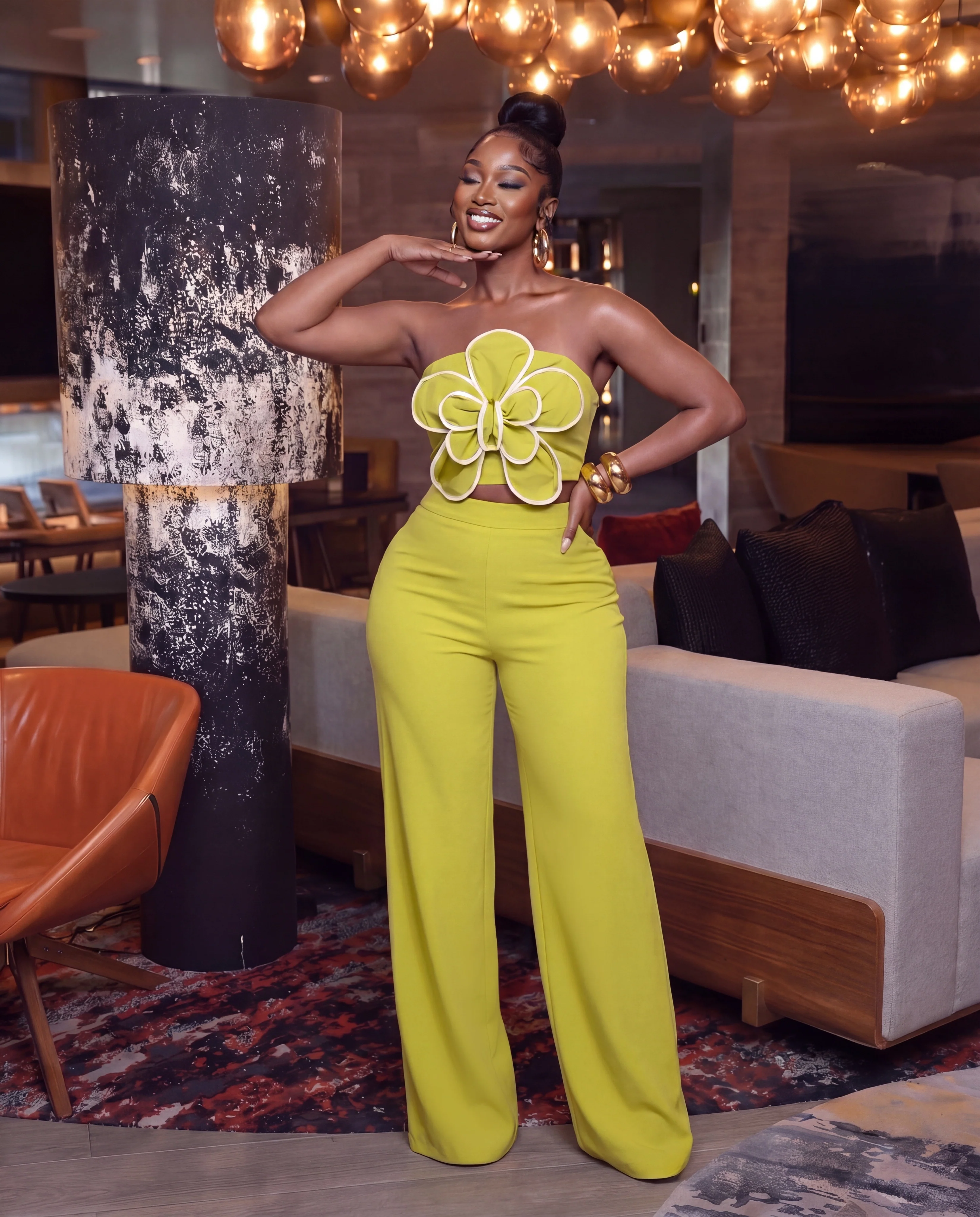 LIME WHITE TRIM APPLIQUE CROP TOP & PANTS SET - Image 2