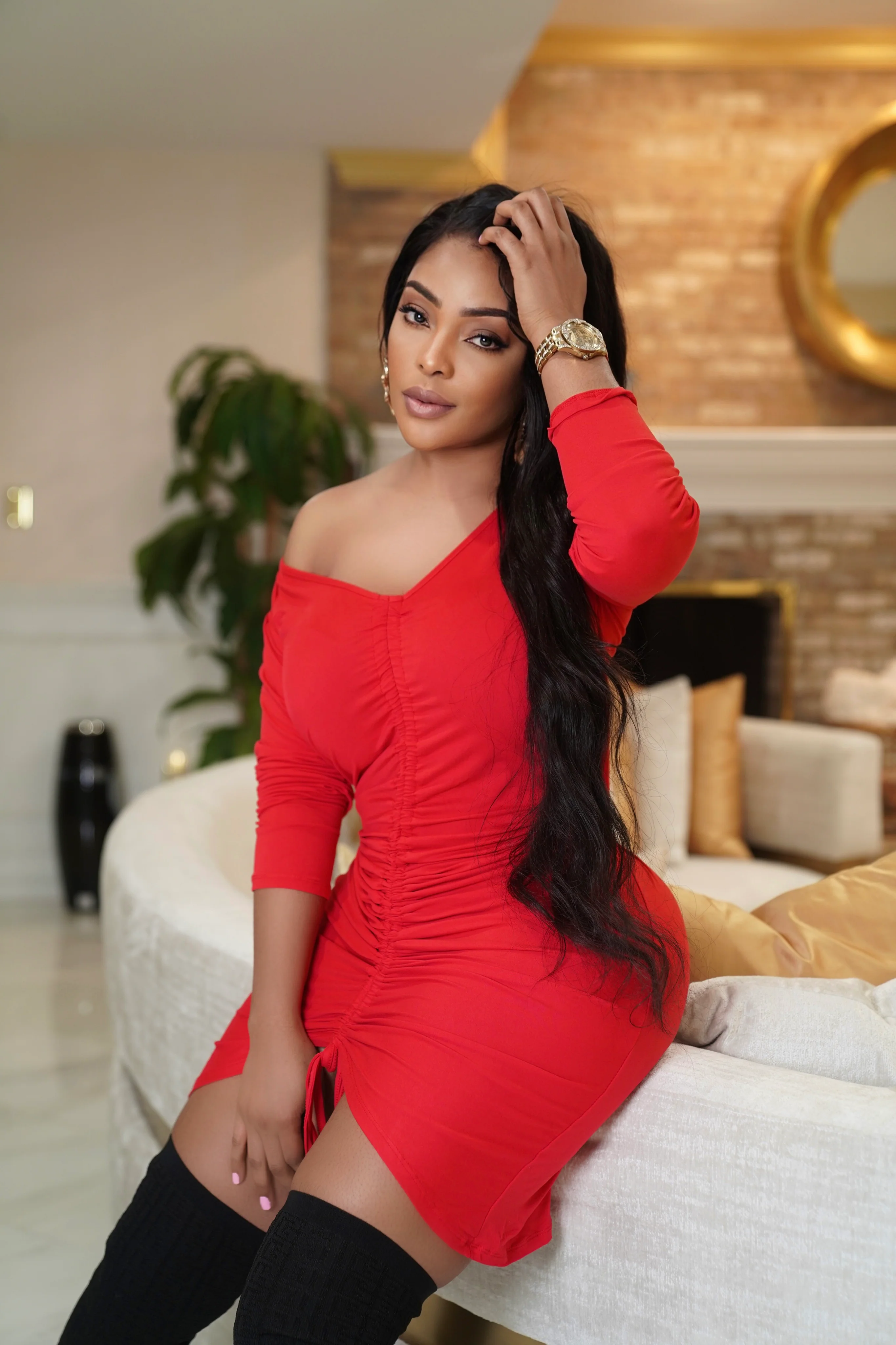 PLUS SIZE Long Sleeve adjustable Ruched Dress - Image 3