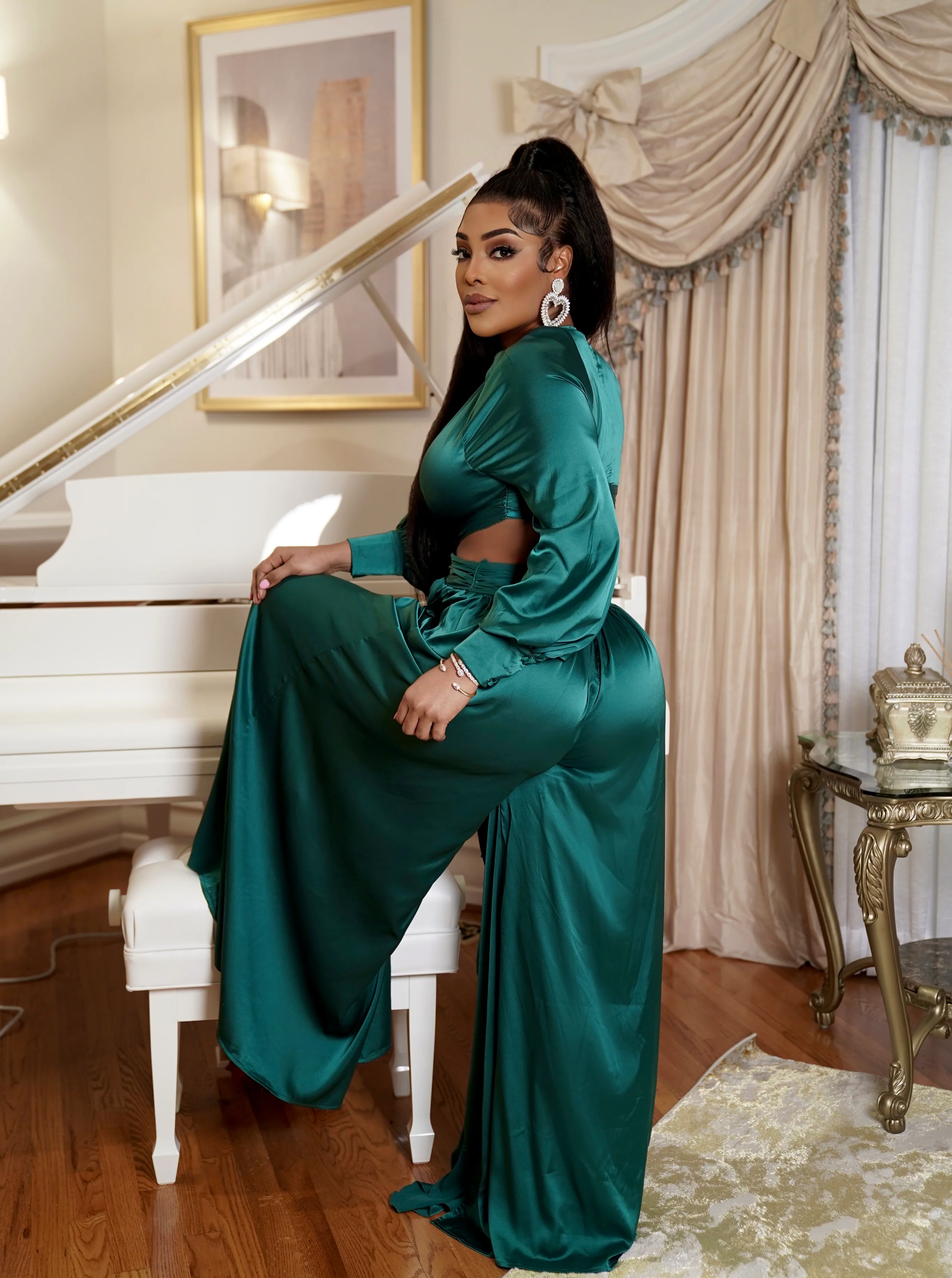SIDE RUFFLED O RING SIDE CUTOFF JUMPSUIT - Image 3