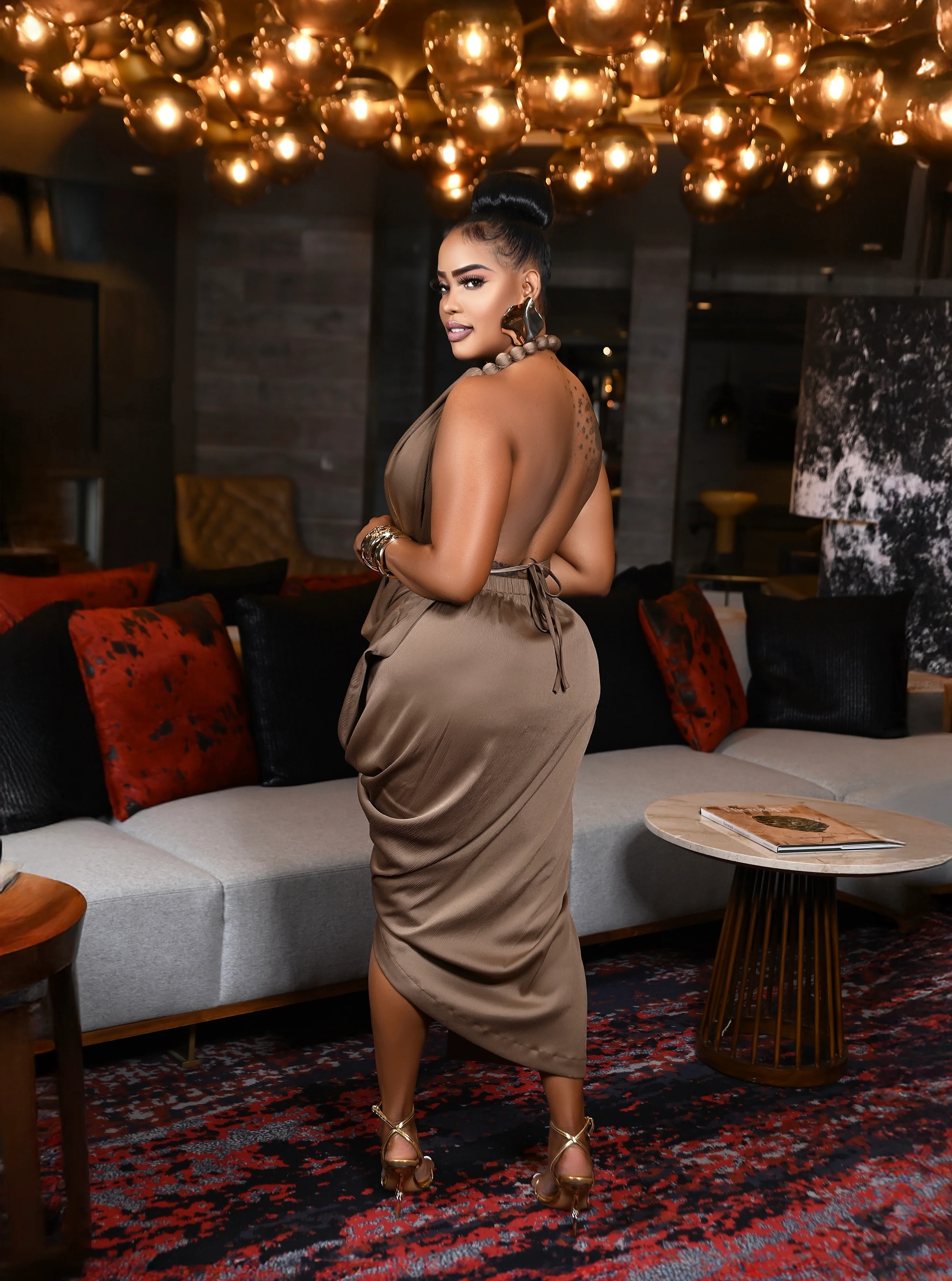 True Elegance - Image 3